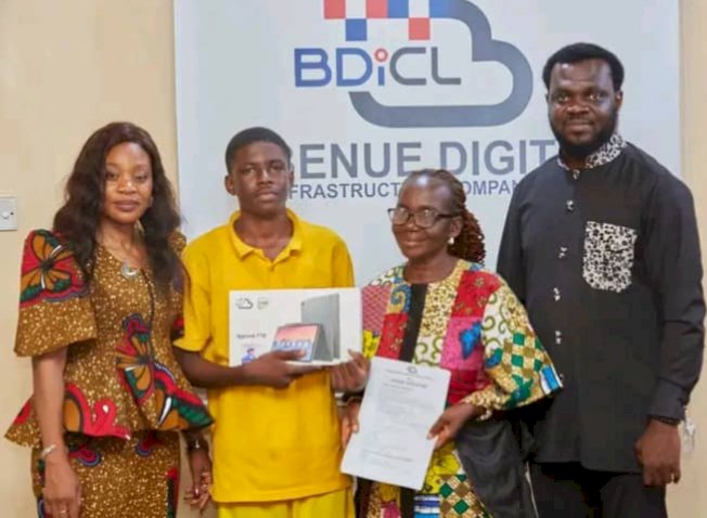 UPDATE: More Students Receive Tablets From Benue Summer Tech Bootcamp